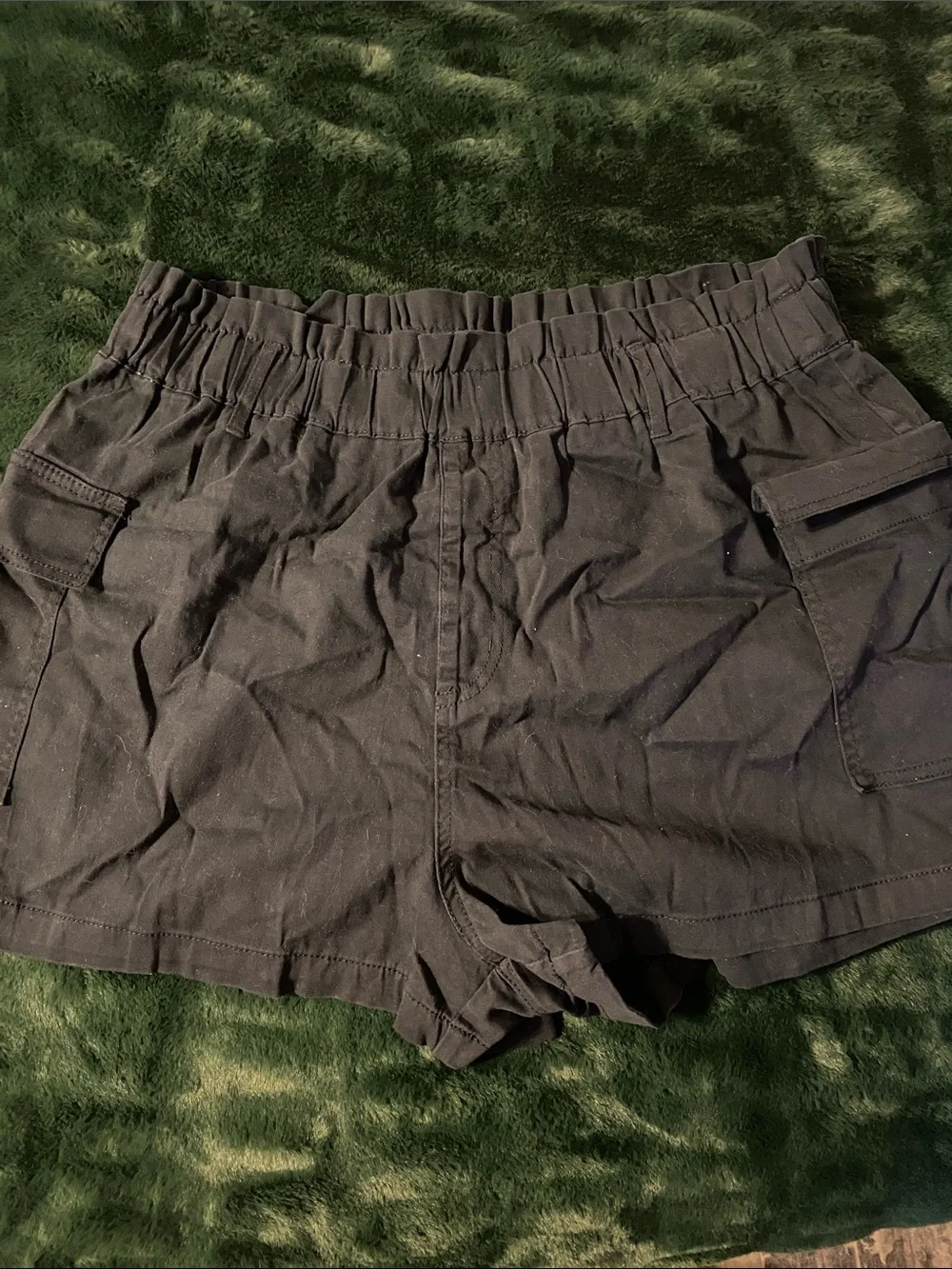 No Boundaries Black Elastic-Waist Cargo Shorts